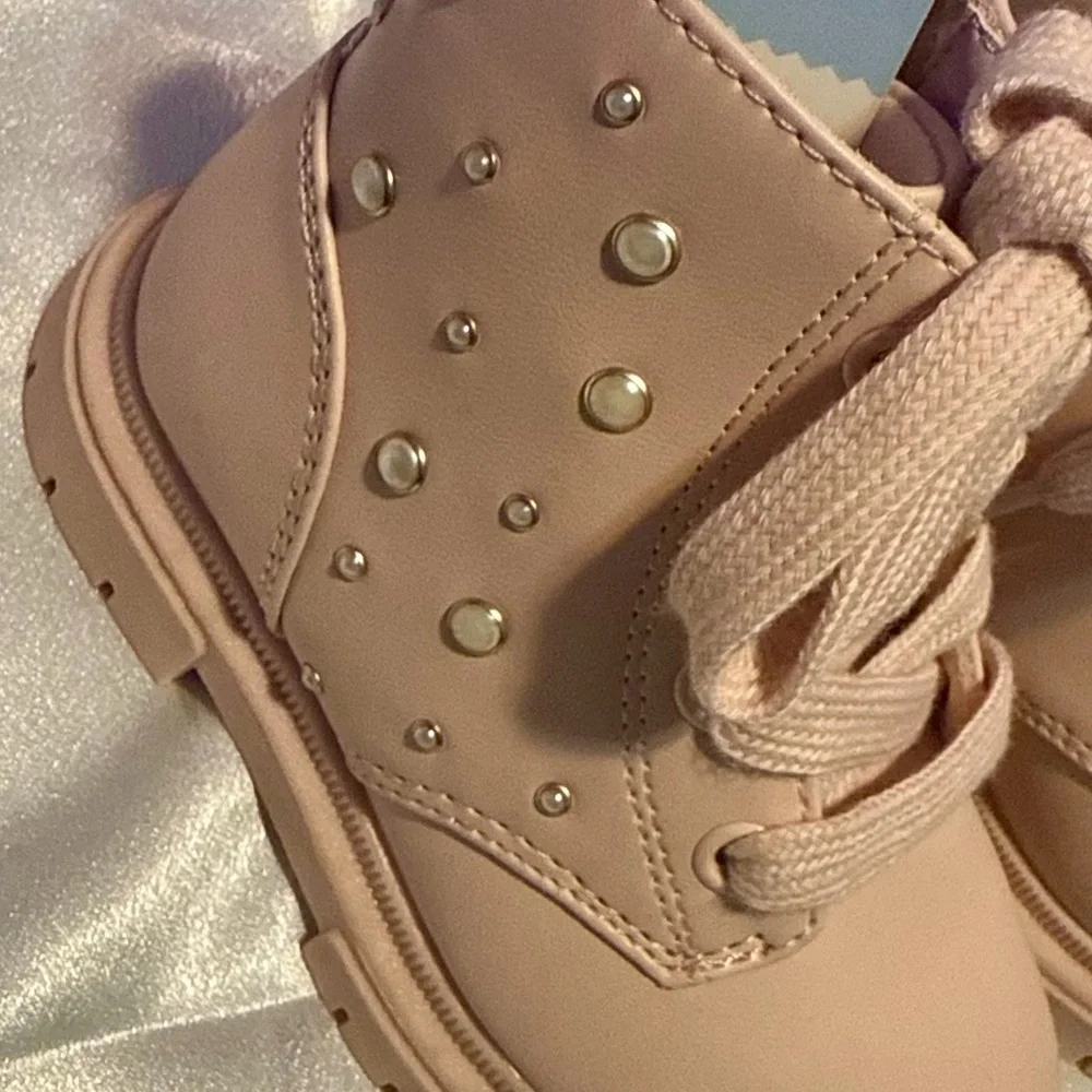 Cat & Jack Kids' Combat Boots Studded‎ Pink Girl Sz 7 Toddler Lace up   Coquette